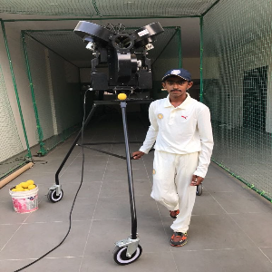 Leverage Yantra Bowling Machine with Daksh Bindi, Rajkot