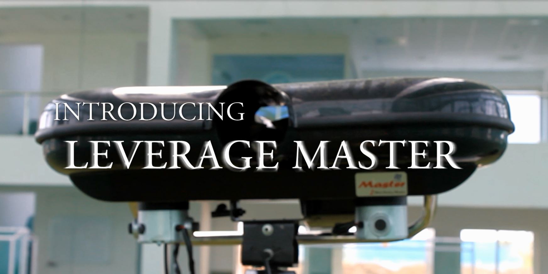 Leverage Master Cricket Bowling Machine