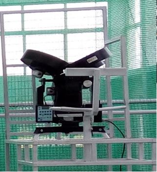 Cricket Bowling Machine